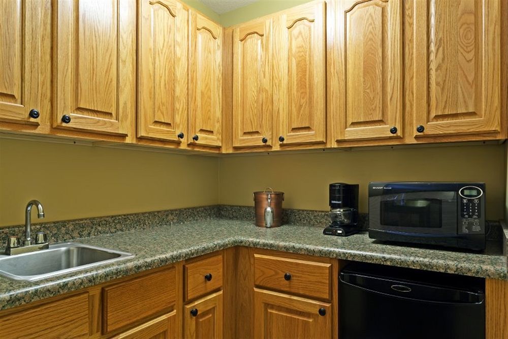 Country Hearth Inn & Suites Edwardsville Eksteriør billede