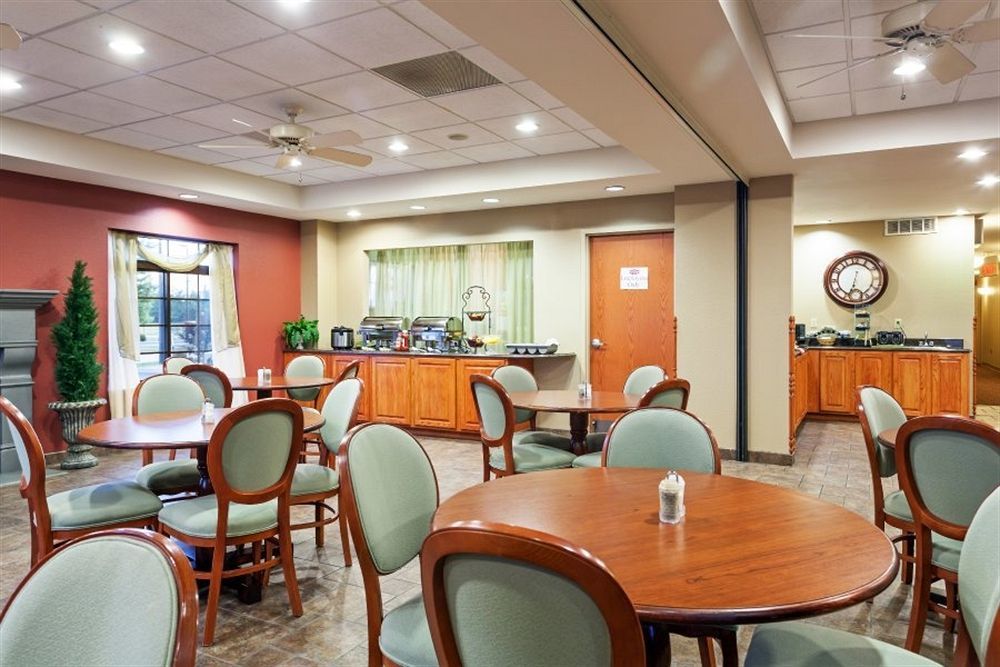 Country Hearth Inn & Suites Edwardsville Eksteriør billede
