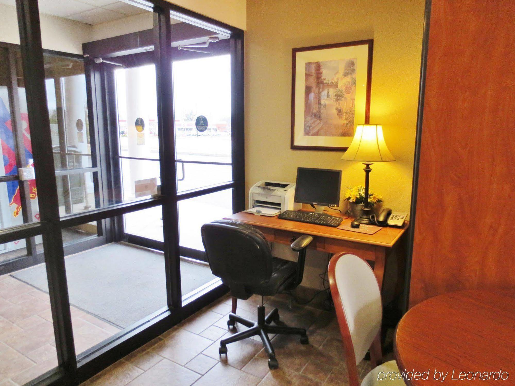 Country Hearth Inn & Suites Edwardsville Eksteriør billede
