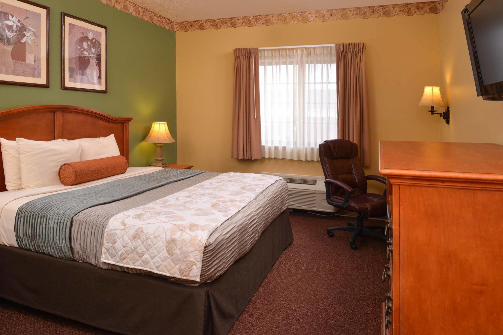 Country Hearth Inn & Suites Edwardsville Eksteriør billede
